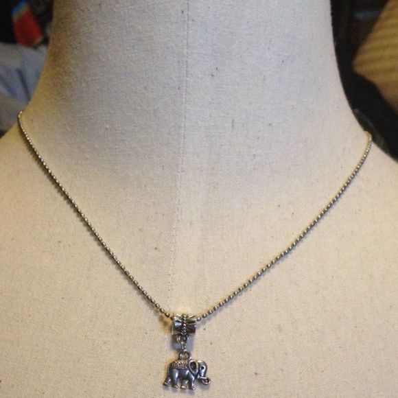 🦄5 for $35🦄 Elephant Charm - Picture 4 of 4